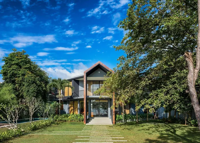 Lake Villa By Carlsen